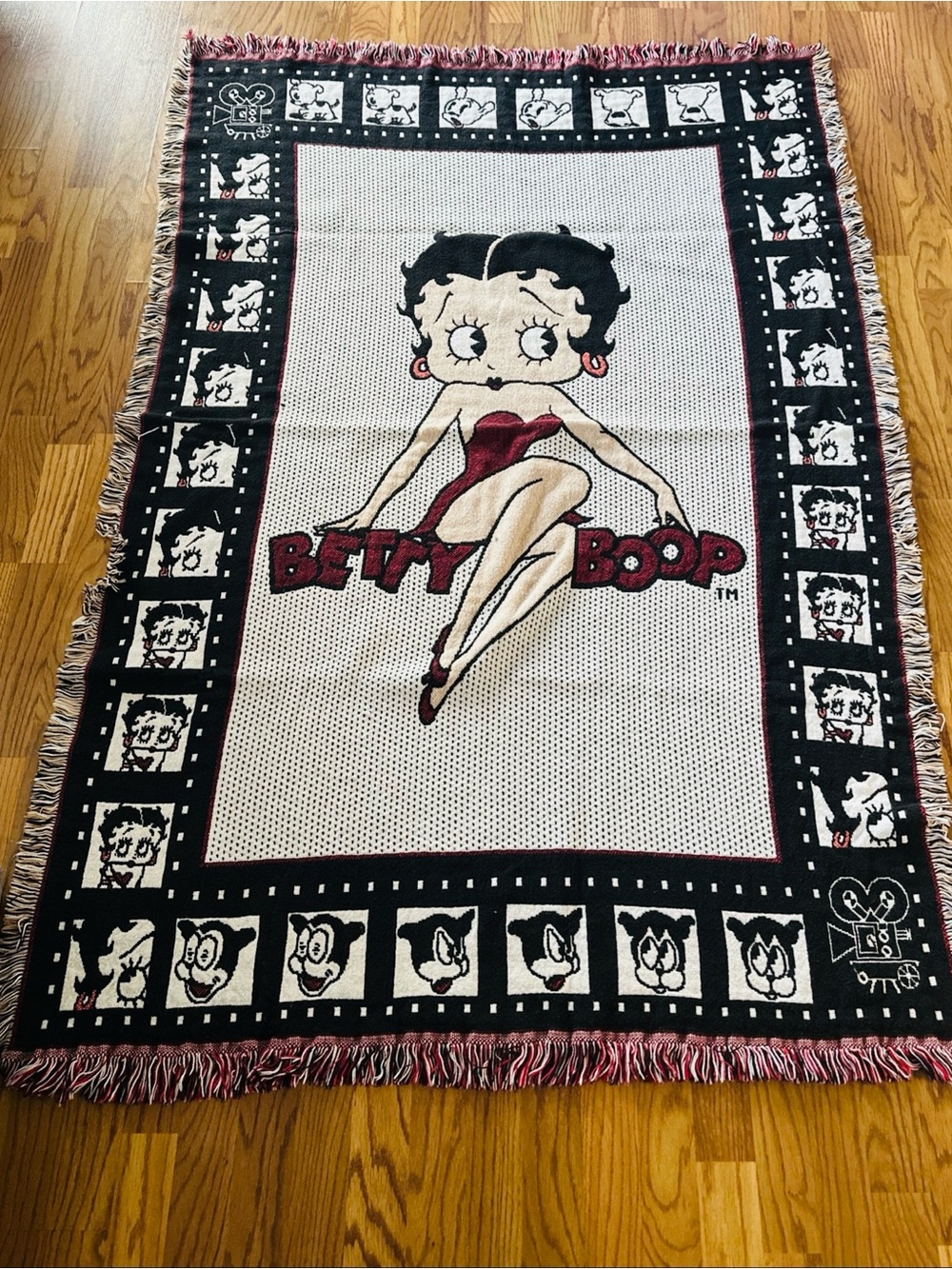 Vintage 90s Betty Boop Throw Blanket Cartoon 1994 HTF